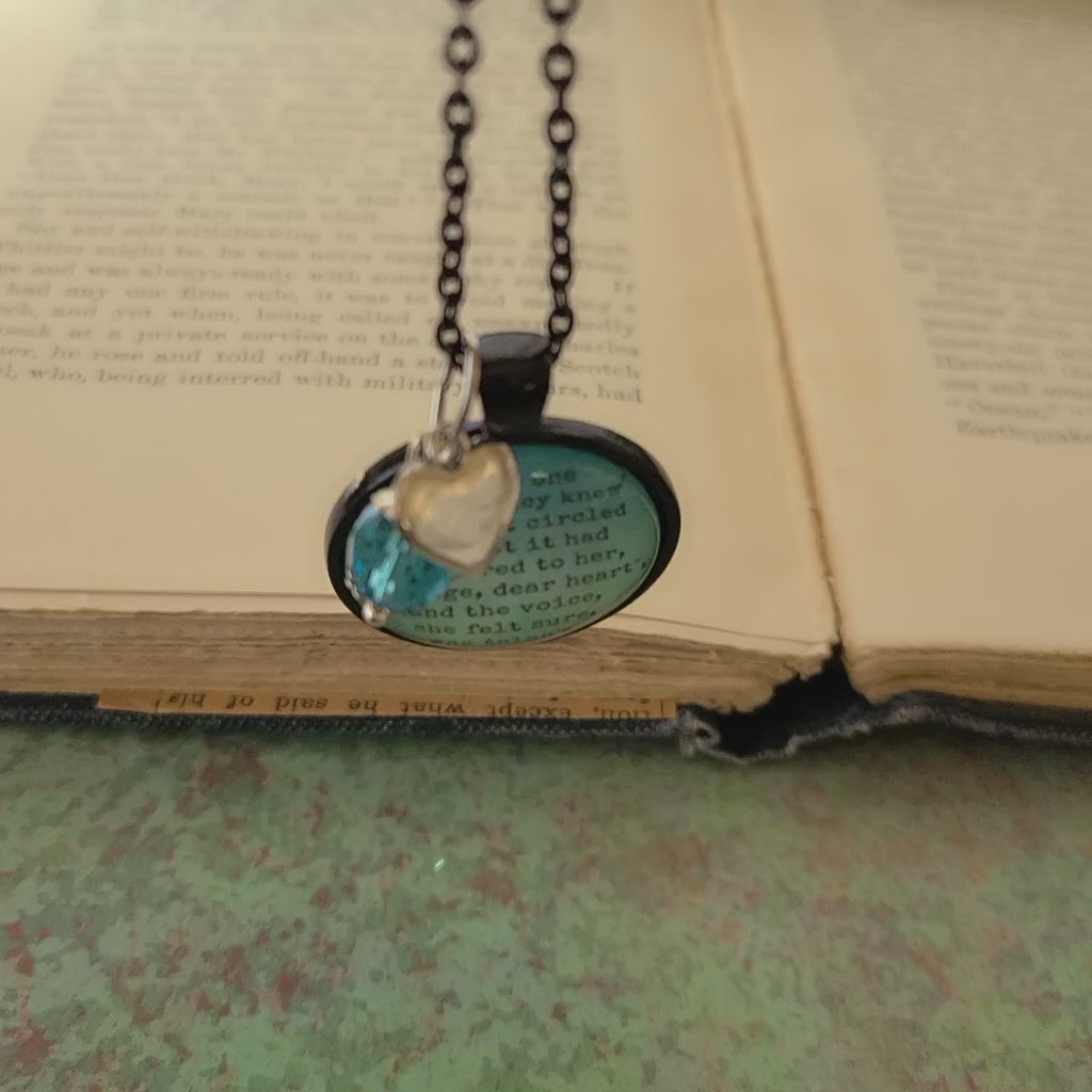Courage Dear Heart Necklace or Keyring, Aslan Narnia CS Lewis Quote Gift, Encouraging Gift for Her, Handmade Glass Pendant, Personalized Inspirational Gift